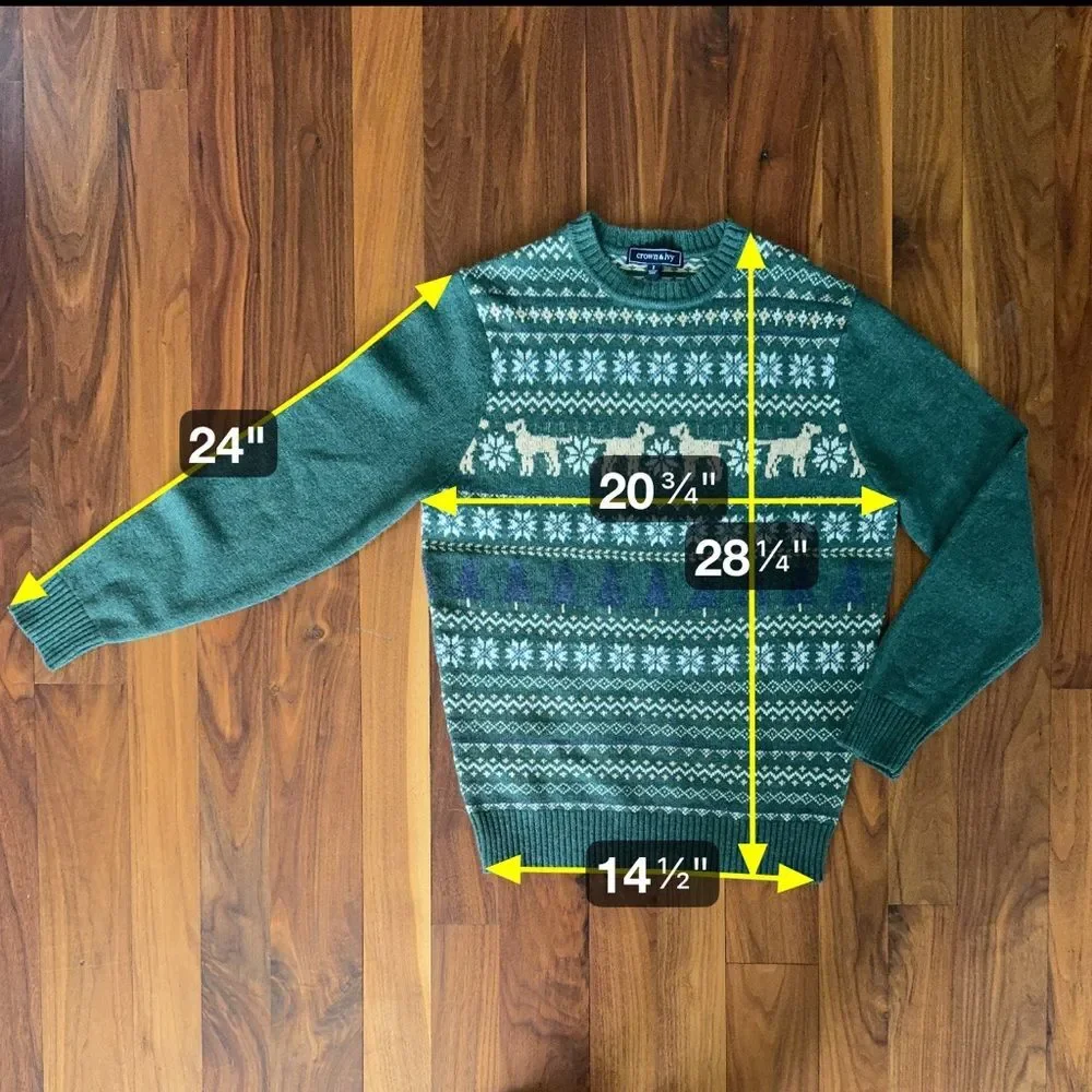 Crown & Ivy Green and White Crewneck Sweater